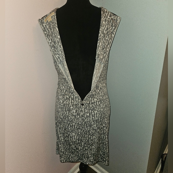 Michael Kors Grey Draped Animal Print Mini Dress - Size Small - Picture 6 of 9